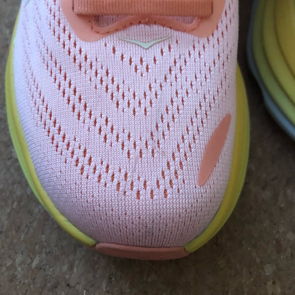 Hoka - Picture 8 of 12